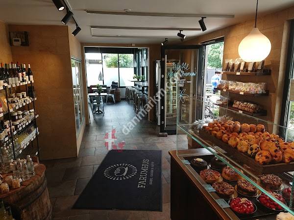 Farumhus - Café og Bageri