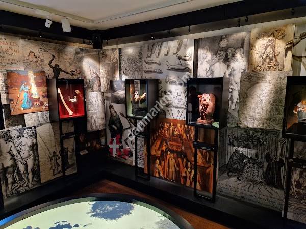 Hex! Museum of Witch Hunt