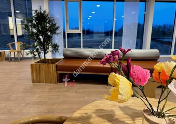 Humlebæk Lægehus, Skovgården