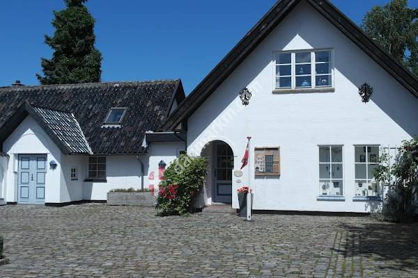 Keramiker Allan Hytholm