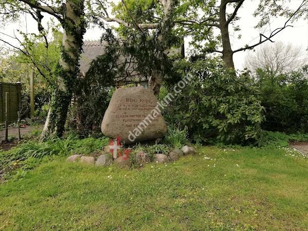 Mindesten for Bent Hove