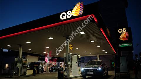 Q8