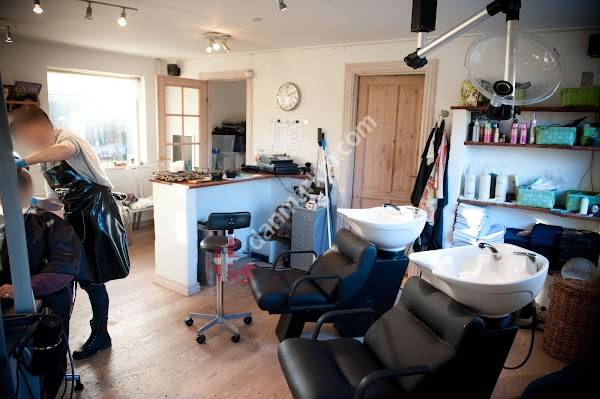 Salon AG