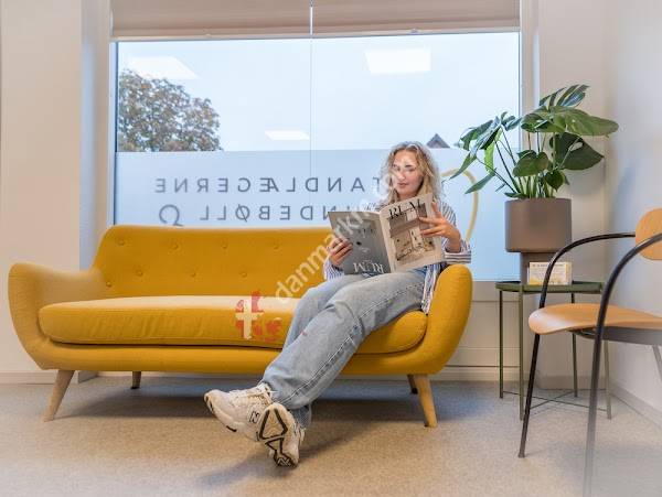 Tandlægerne Hundebøll & Fruelund